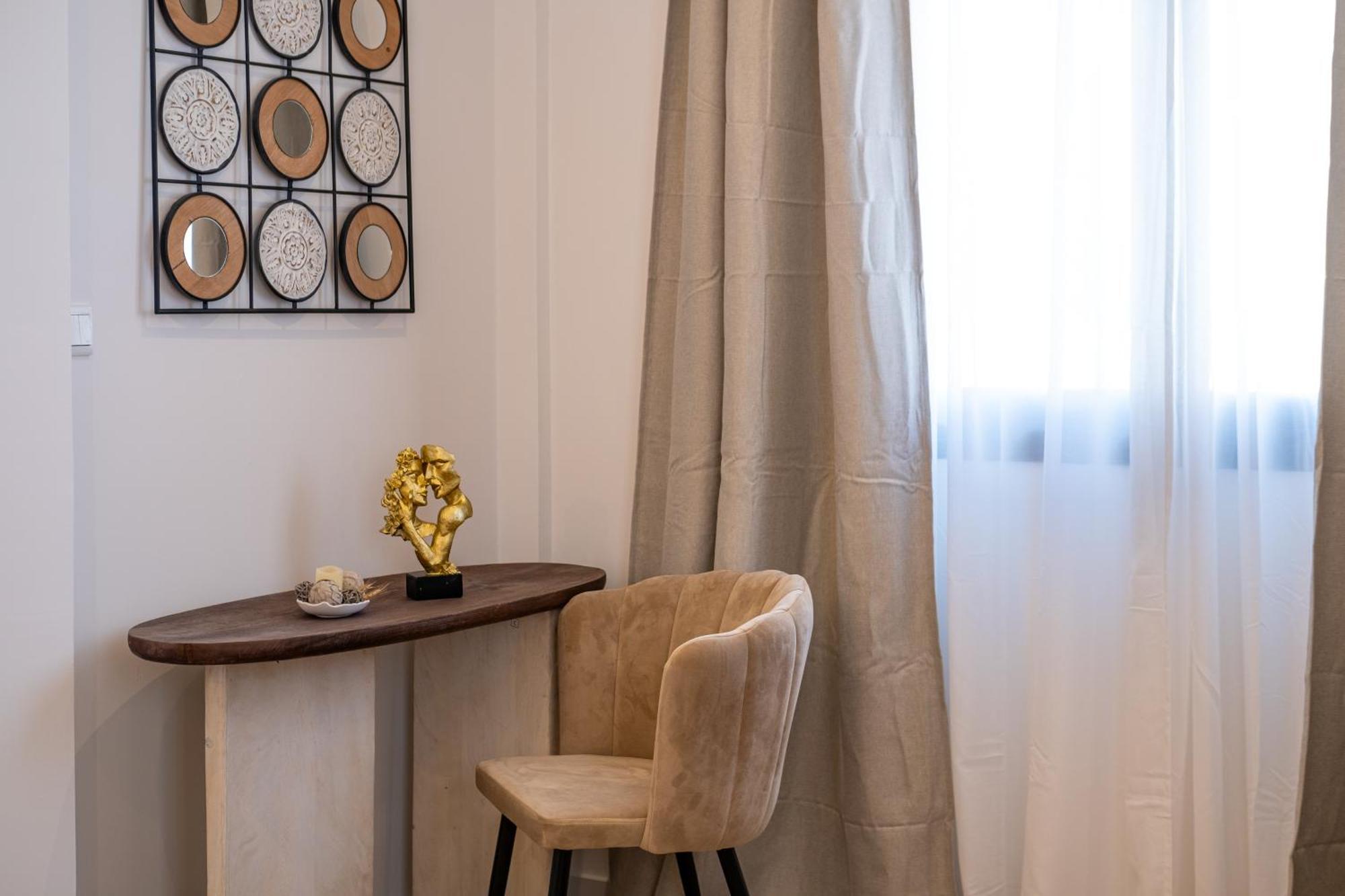 Lazuli Hermes Apartments Larnaca Ngoại thất bức ảnh