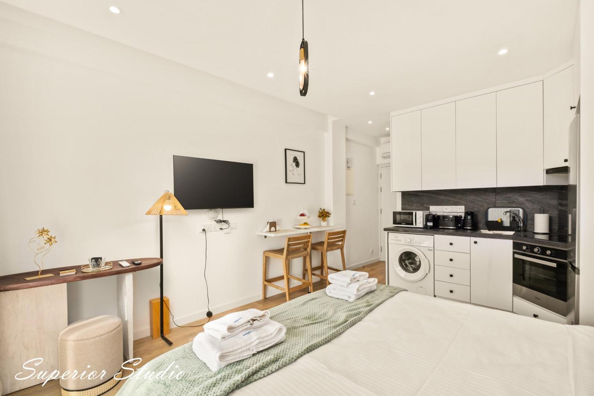 Lazuli Hermes Apartments Larnaca Ngoại thất bức ảnh